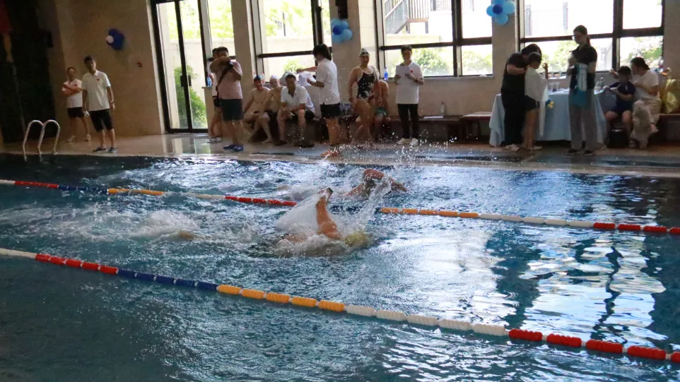 1756796816361425R0Md.jpg 1756796807962.jpg